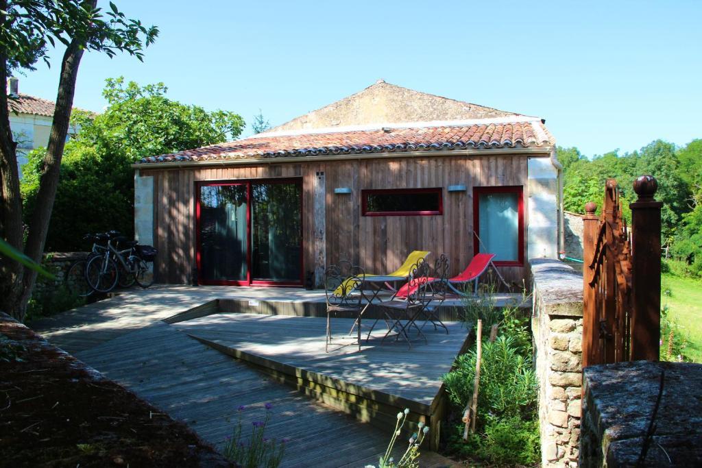 فندق Domaine Terroceane La-Gripperie-Saint-Symphorien المظهر الخارجي الصورة